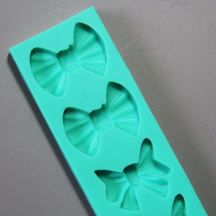 HB0921 Bowtie long silicone mold for cake fondant decoration