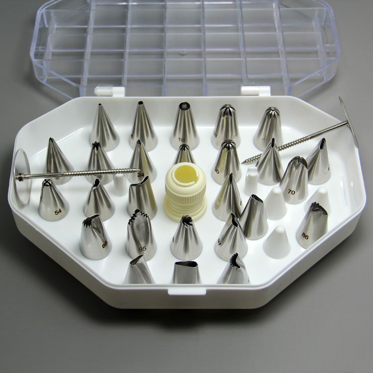 HB0224N  26pcs Stainless steel Cake Decorating Tips set in new box