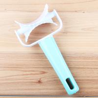HB0176C Plastic Round Toothed cookie dough pastry cutter