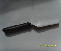 JG0135 10" Curved stainless steel spatula with plastic handle