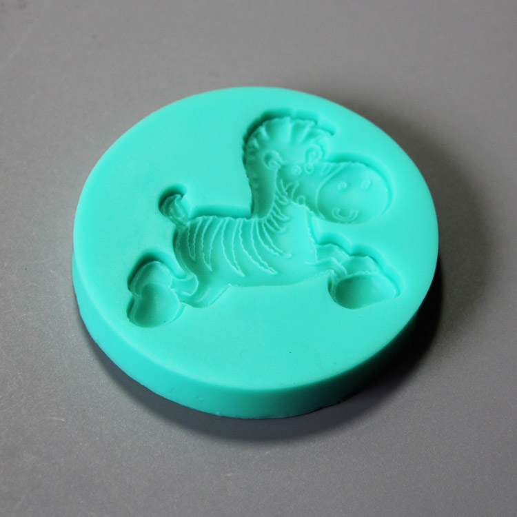 HB0862 Running horse silicone mold for cake fondant decoration