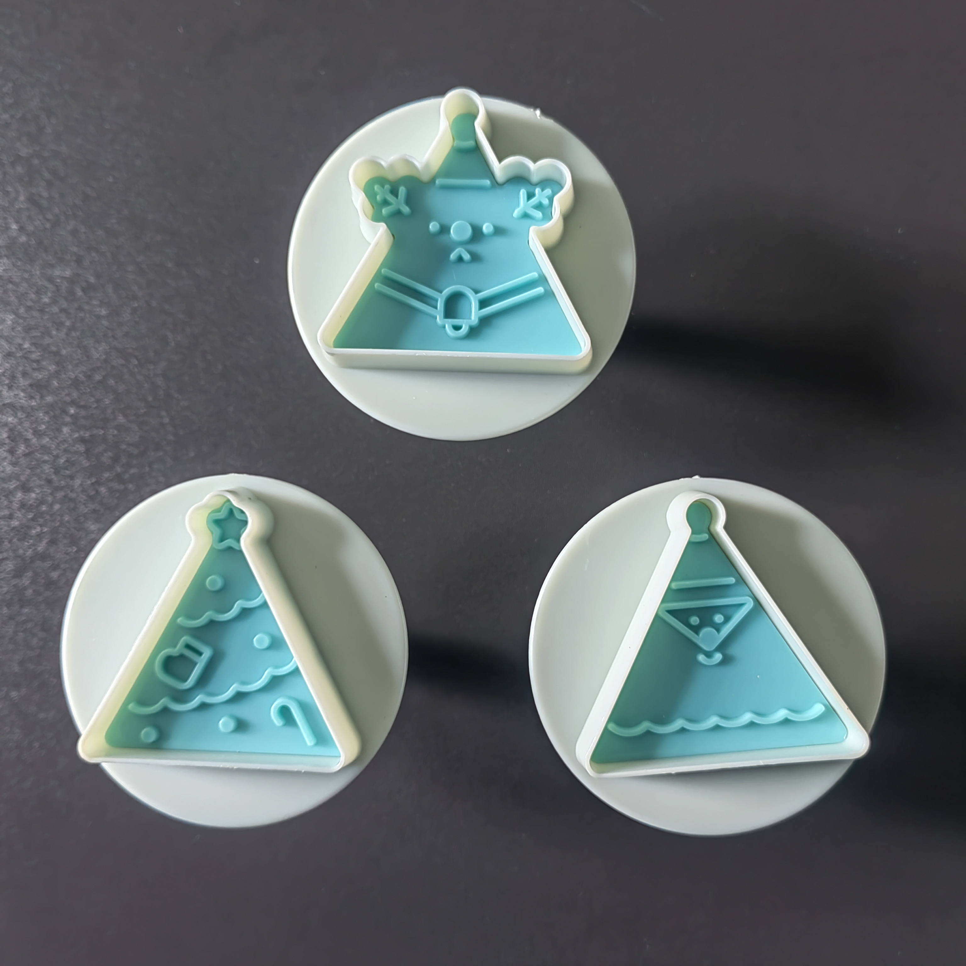 HB0151-3 Plastic 3pcs Christmas Series Cookie Molds set