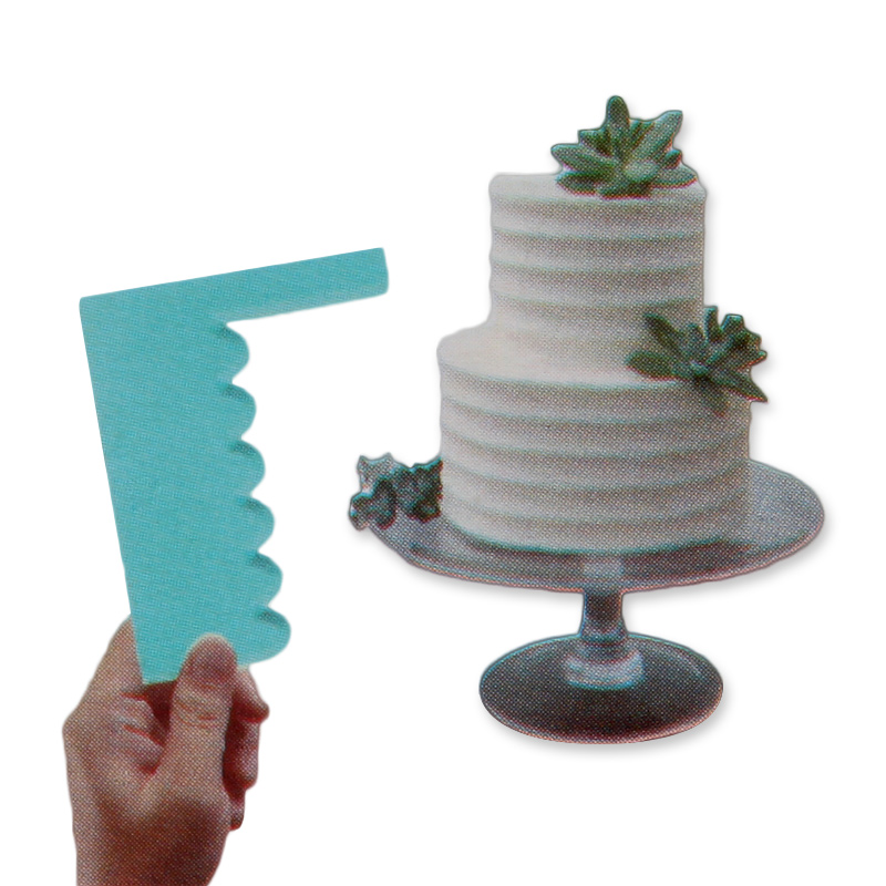 HB0266B Plastic Wave shape Cake Scraper