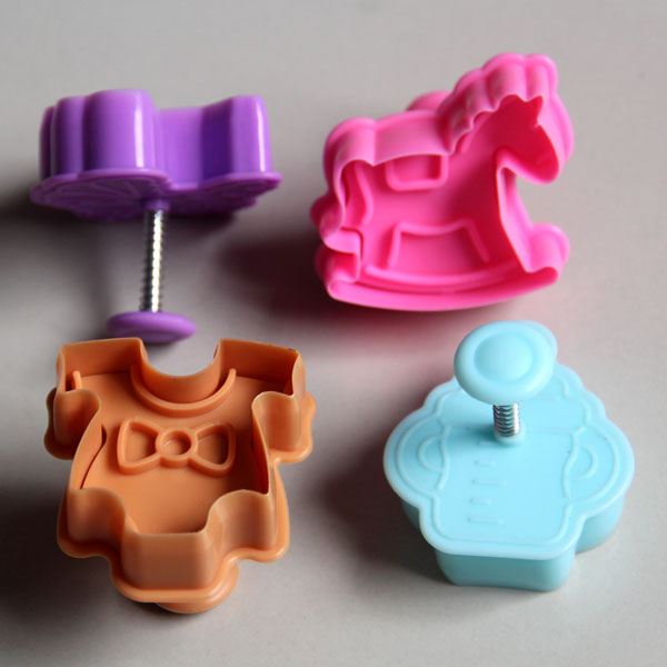 HB0391 Plastic 4pcs Baby's toy  theme plunger cutter set