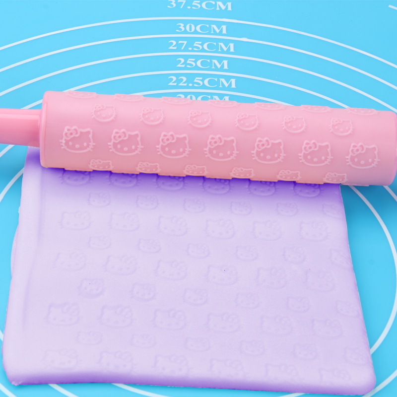 Small Plastic Hello Kitty Pattern Rolling Pin
