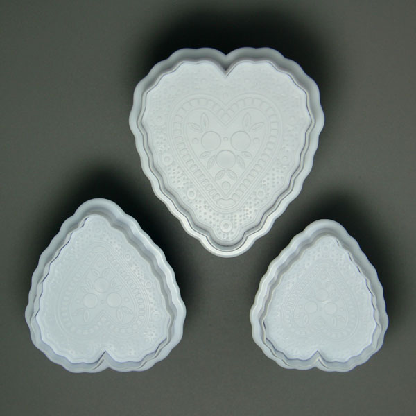 HB0532 3pcs Plastic Heart Shape Cake Fondant Mold set