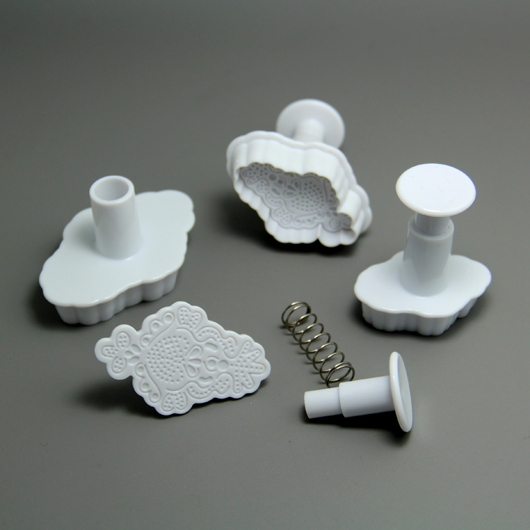 HB0764 Plastic 4pcs rose shaped cookie plunger cutter/mold set