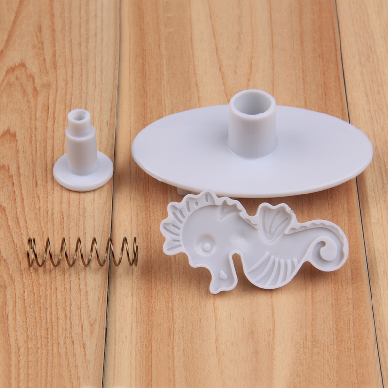 HB1043  4pcs Marine subjects cookie plunger cutters set