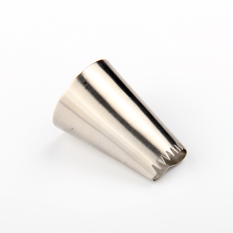 HB154 Stainless Steel 18/8 Ruffle Icing Tip with Teeth